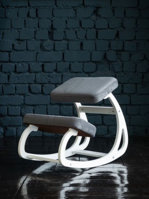 Балансирующий коленный стул Конёк Горбунёк (Белый) в Можге - mozhga.ok-mebel.com | фото 2