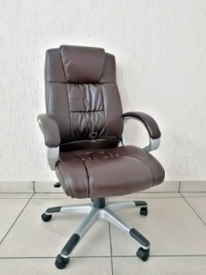 Кресло Barneo K-6 для руководителя (коричневая экокожа) в Можге - mozhga.ok-mebel.com | фото