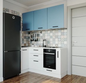 Кухонный гарнитур угловой Капри 1000*1800 (Стол. 26мм) в Можге - mozhga.ok-mebel.com | фото