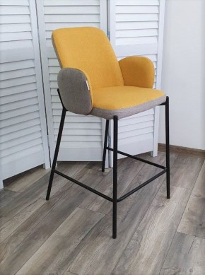 Полубарный стул NYX (H=65cm) VF106 желтый / VF120 серый М-City в Можге - mozhga.ok-mebel.com | фото 3